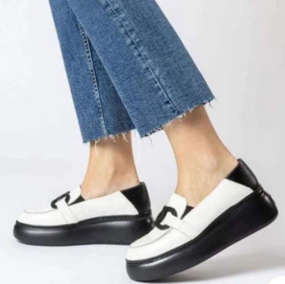 New Wonders Black/White Leather Loafers Size 71/2 / 38 - Picture 5 of 15